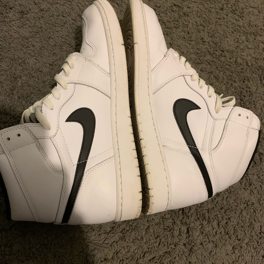 Jordan 1